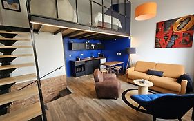 Genas Azieu - Le Chalet, La Bastide, Le Loft, Le Mas et la Paillote